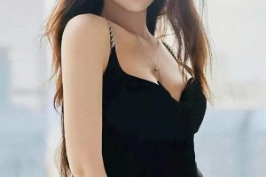 虞书欣北极巨兔造型火辣身材引热议
