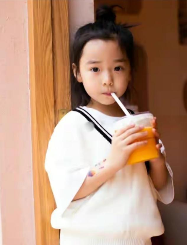 董璇与女儿