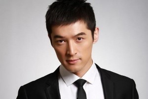 胡歌不婚背后的故事：母亲干预与三段无疾而终的恋情