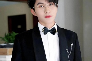 申浩男等6位公认帅哥：颜值与魅力并存